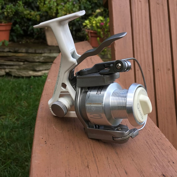 Quantum Hypercast HC3 Fishing Reel Zebco Worm Drive 3 Ball Bearing - Etsy Quantum Hypercast HC3 Fishing Reel Zebco Worm Drive 3 Ball Bearing - Etsy