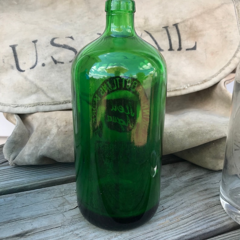 Green Seltzer Bottle With Red Label Skinners Bottling Works Etsy