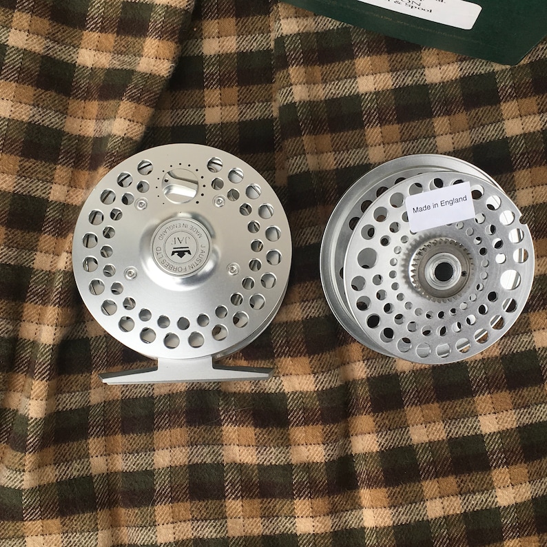 Help ID this reel please.JW Young? J.A. Forbes? - The Classic Fly