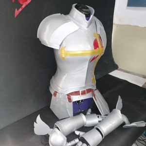 Erza Scarlet Cosplay Rüstung auf der Brust