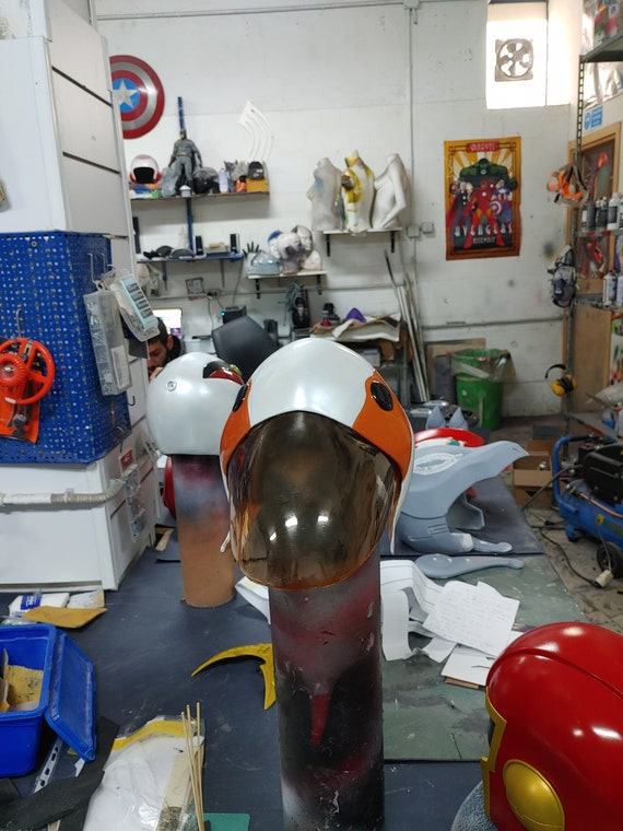 ジュン・ザ・スワン ガッチャマン風コスプレヘルメット（樹脂製