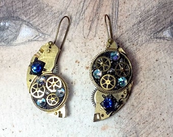 Steampunk earrings, art-deco, gustav Klimt  style ,gears, resin & blue swarovski strass crystal cabs for pierced ears or not pierced