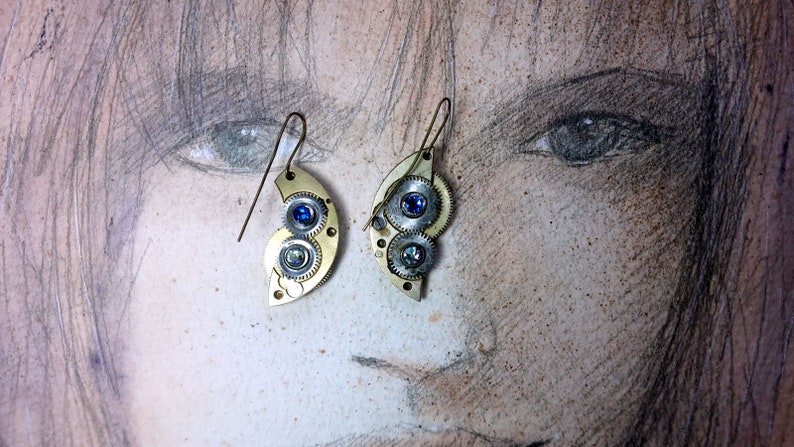 Steampunk earrings, art-deco, gustav Klimt style ,gears, resin & blue swarovski strass crystal cabs for pierced ears or not pierced image 4