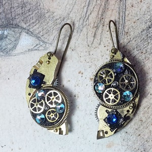 Steampunk earrings, art-deco, gustav Klimt style ,gears, resin & blue swarovski strass crystal cabs for pierced ears or not pierced image 2