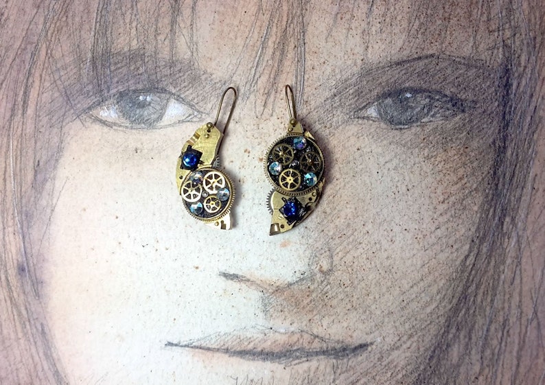 Steampunk earrings, art-deco, gustav Klimt style ,gears, resin & blue swarovski strass crystal cabs for pierced ears or not pierced image 1