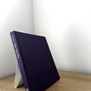 Le jardin de Patterson : livre de table basse violet