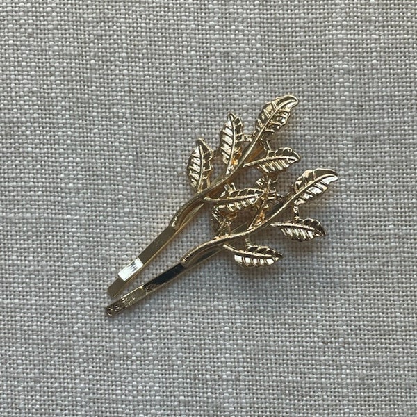 For her Gold bridal branch bobby hair pins with gold leaves