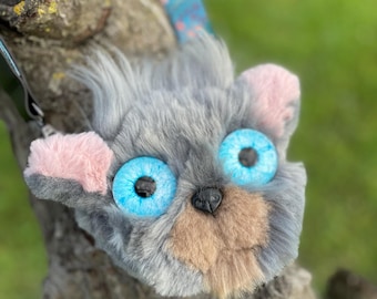 Handgemaakte Mooncalf-schoudertas | Grijs en wit nepbont | Fanart-tas van Fantastic Beast