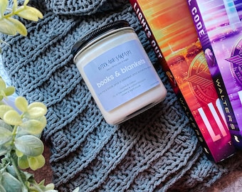 Books & Blankets Candle / Bookish Candles / Literary Gifts / Reader Gifts / Literary Candle / Cozy Candle / Gifts for Bookworms