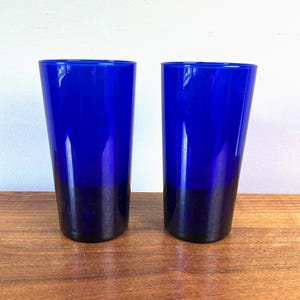 Vintage Libbey Cobalt Blue 20oz Tumblers Glasses - Set of 2