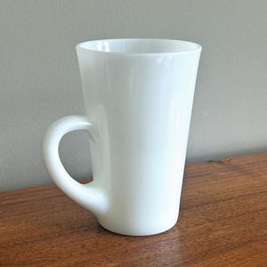 10 oz straight coffee mug VECCHIA DERUTA: Straight Mug (10 Oz.) main image 0