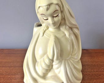 Vintage Hull Pottery Satin Yellow Praying Virgin Mary Madonna Ceramic Planter 24