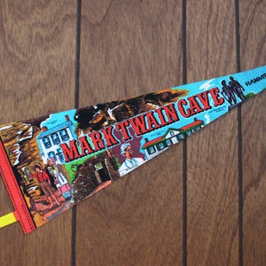 Mark Twain Cave Vintage Souvenir Pennant
