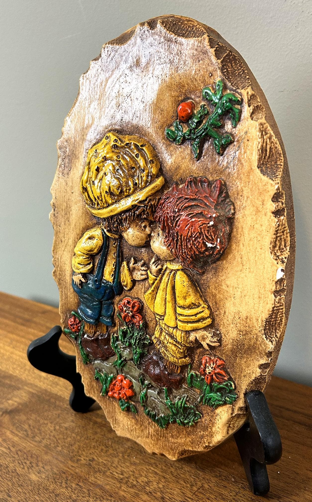 Vintage Oval Chalkware Wall Plaque Holly Hobby First Kiss - Etsy