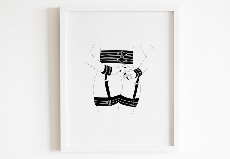 Shibari Art Print – Frau im Bondage Harness, erotische Illustration Bild 3