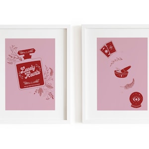 Bruxa de poção mágica do amor rosa pastel - decoração de casa de bruxa kitsch - impressões de arte de plantas herbais - impressão de arte de parede de Halloween rosa botânico rosa