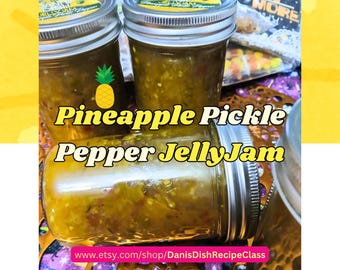 パイナップルピクルペッパーゼリージャム | 甘くてピリッとしたスパイシーな味わい | 8オンス入り職人手作り瓶。グレーズ、スナック、食品ギフト、シャルキュトリーボード、パーティーの記念品などに最適