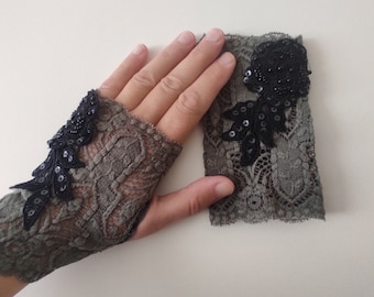 wedding fingerless glove, strech elastic lace glove,bride glove,green,bead embroidered rose detailed lacelace,custom lace style,french lace,