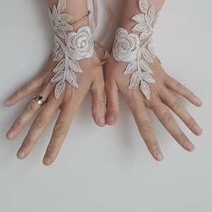 5 pack glove,Bride accessories,champagne lace, wedding glove, costume glove, bridal gloves,wedding accessories