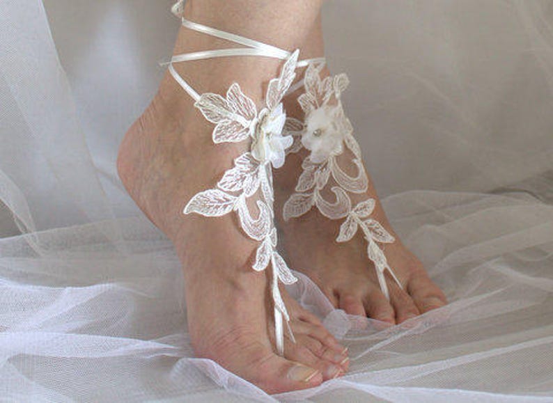 B\u0130G D\u0130SCOUNT Barefoot sandals ivory lace barefoot sandals wedding barefoot lace sandals Beach wedding barefoot sandals ivory lace N-9A
