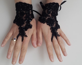 black,fingerless glove gothic  gloves Beaded lace wedding gloves, costume gloves,halloween gloves,