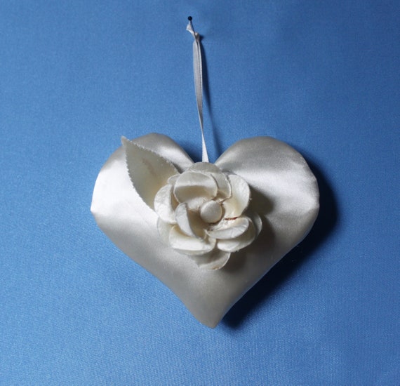 wedding dress ornament
