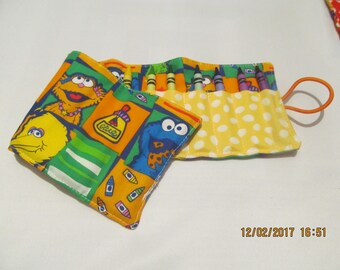 16 Crayon Roll