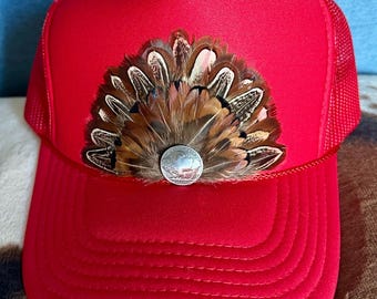 Boho Feather Trucker Hat – Handmade Unisex Festival Cap  display picture 1