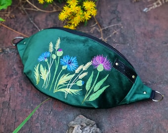 Embroidered cornflowers fanny pack, Green velvet hip bag, Floral hip pouch with plant motifs, Meadow flowers boom bag