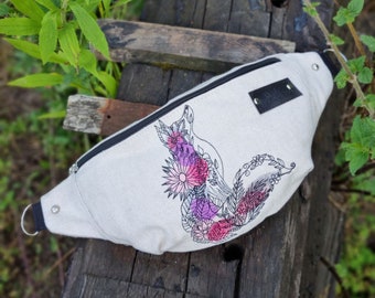 Colorful whimsical fox fanny pack, Ecru hip bag, Fox fairy accessories, Unique hip pack fantasy fox design, Fox lover gift