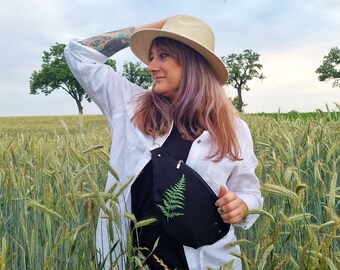 Black hip bag green fern, Green fern fanny pack, Embroidered fern boom bag, Black velvet hip pouch with embroidered fern motif