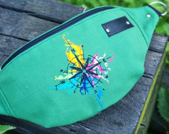 Wind rose hip bag, Light green fanny pack, Adventure waist bag, Embroidered bum bag with compass rose, Traveler gift idea, Wanderlust bag