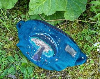 Teal blue mushroom hip bag, Whimsical mushroom fanny pack, Rave waist bag, Fantasy waist pack magical mushrooms, Funky festival accessory