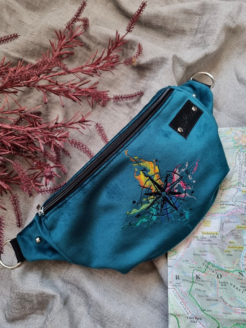 Blue wind rose fanny pack, Adventure hip bag, Embroidered bum bag with compass rose, Traveler crossbody bag, Wanderlust gift idea image 2