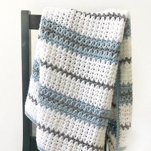 Modern Double Crochet V-Stitch Blanket Pattern image 2