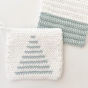 Crochet Winter Tree Stripe Hot Pad Pattern