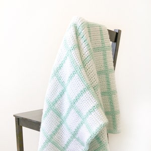 Crochet Windowpane Baby Blanket Pattern image 2