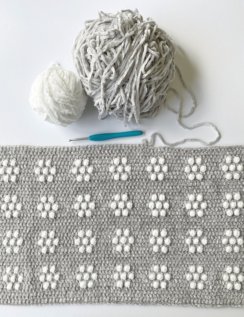 Crochet Velvet Flower Rows Baby Blanket Pattern image 4