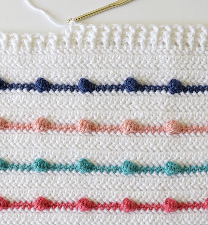 Crochet Bobble Lines Baby Blanket Pattern image 4
