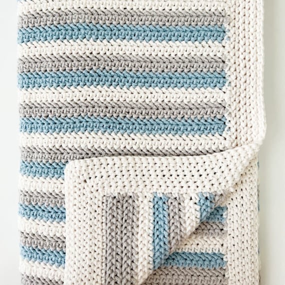 Twisted Lines Chunky Baby Blanket Pattern - Easy Crochet Patterns