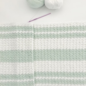 Crochet Sedge Stitch Baby Blanket Pattern image 3