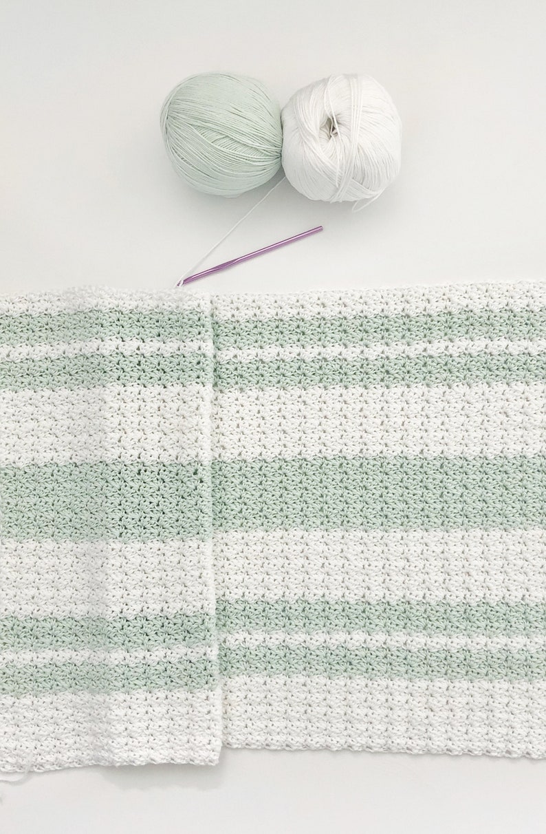 Crochet Sedge Stitch Baby Blanket Pattern image 3