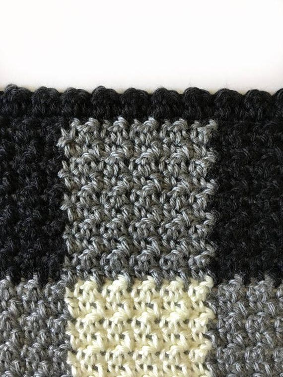 Crochet Black and White Gingham Griddle Stitch Blanket Pattern