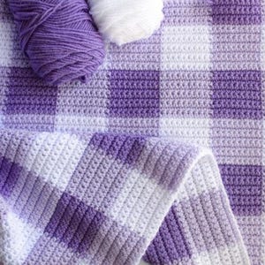 Crochet Purple Gingham Blanket Pattern - Daisy Farm Crafts