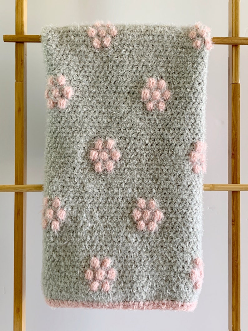Crochet Hygge Flower Puffs Baby Blanket Pattern image 3