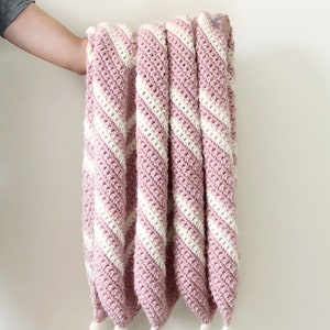 Crochet Pink Chevron Throw Pattern image 3