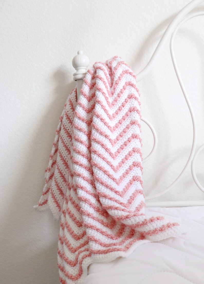 Crochet Berry Chevron Baby Blanket Pattern image 4