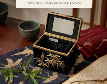 Vintage Japanse geborduurde tas van bamboefluweel
