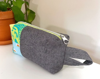 Skinny Boxy Bag, Patchwork Makeup Bag, Cosmetic Bag, Tula Pink, Toiletry Kit, Travel Bag, Green Patchwork & Grey Linen