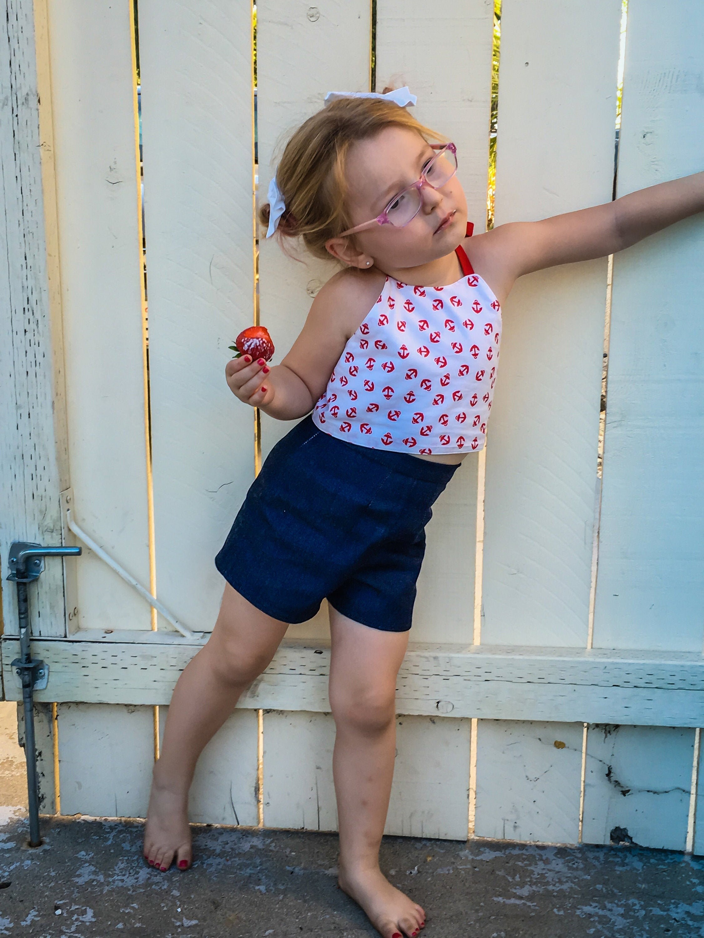 Girls sewing pattern the Fay halter